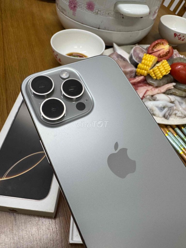iPhone 16 Pro Max 256GB Titan VN/A 99,9%. Mua bán Điện thoại tại Quận Ninh Kiều Cần Thơ được đăng bởi Khải mobile hình 1