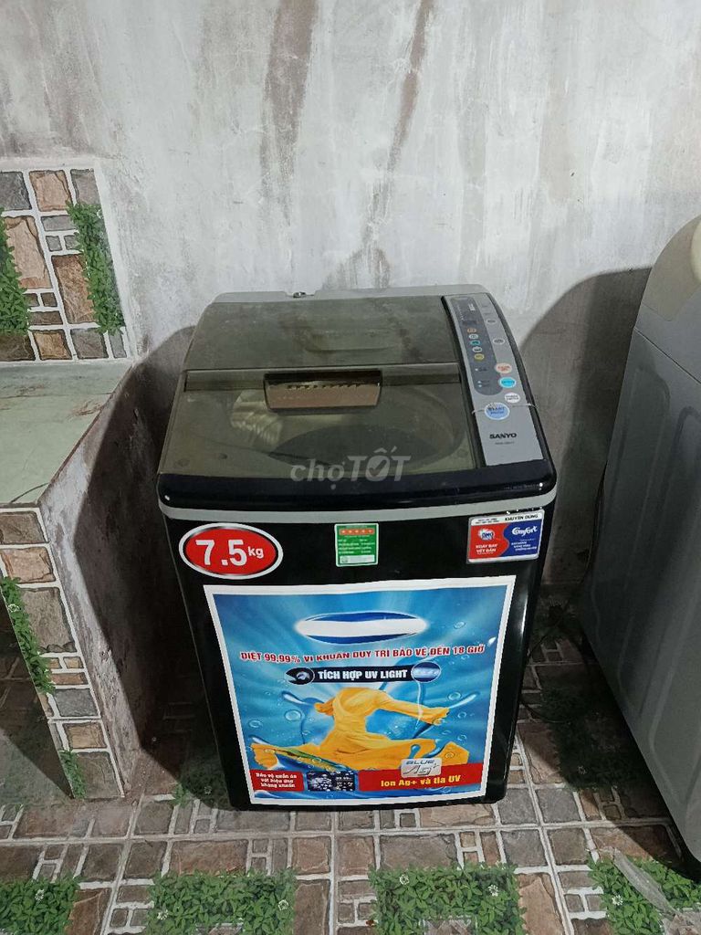 Máy giặt Sanyo 7.5kg cửa trên. Mua bán Máy giặt tại Quận Ninh Kiều Cần Thơ được đăng bởi Hiếu  hình 1