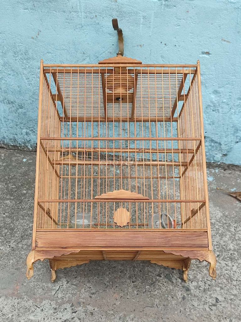Lồng chim tre Nâu tự nhiên trang trí nhà cửa. Mua bán Phụ kiện, Thức ăn, Dịch vụ tại Quận Ngũ Hành Sơn Đà Nẵng được đăng bởi Chàng khờ thủy chung hình 1