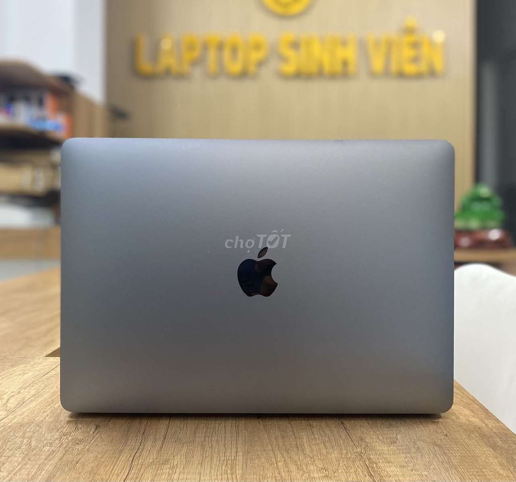 Apple Macbook Air 2020 Core i7 13.3 inch. Mua bán Laptop tại Quận Ninh Kiều Cần Thơ được đăng bởi Laptop Sinh Viên Cần Thơ hình 1
