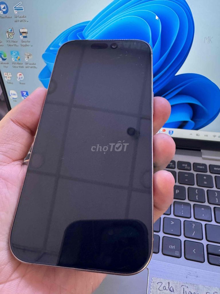 Apple iPhone 16 Pro 128GB Vàng 99% nguyên zin. Mua bán Điện thoại tại Quận 6 Tp Hồ Chí Minh được đăng bởi QUỐC THIÊN BÁN GÓP 0 ĐỒNG  hình 1