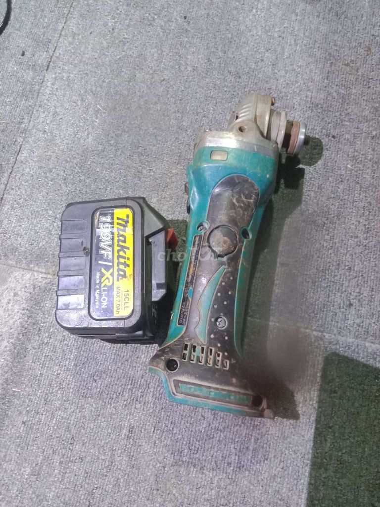 Máy mài góc Makita DGA402. Mua bán Đồ chuyên dụng, Giống nuôi trồng tại Huyện Trần Văn Thời Cà Mau được đăng bởi Đồ Nhật Bãi 100v hình 1