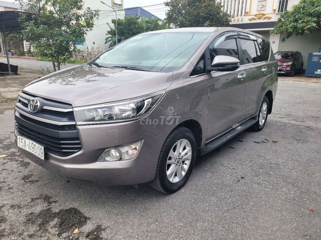 Innova 2018 2.0E - 16000 km. Mua bán Ô tô tại Quận Kiến An Hải Phòng được đăng bởi QUÝ TRẦN AUTO hình 5