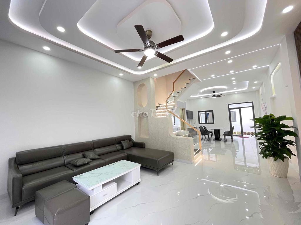 Bán Nhà Trung Tâm Thị Trấn Long Thành. Mua bán nhà ở tại Huyện Long Thành Đồng Nai được đăng bởi Đạt Lê hình 4