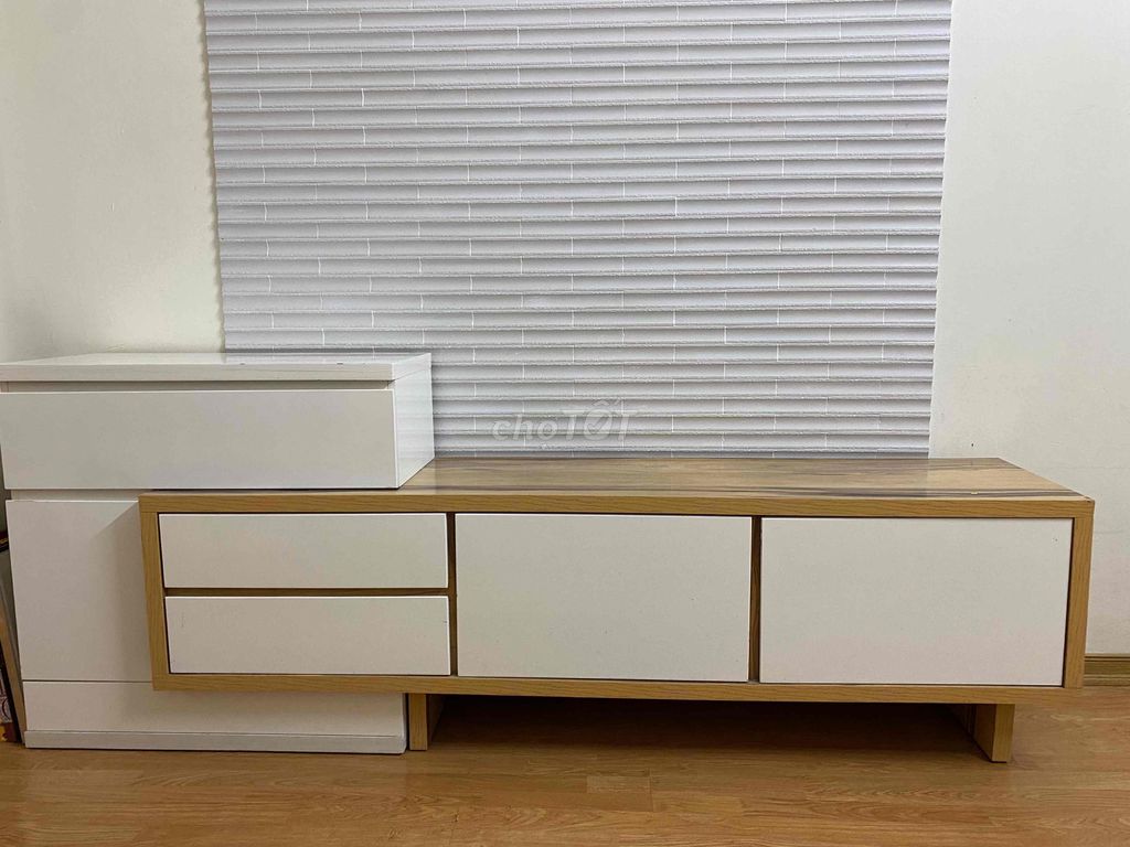 Kệ tivi gỗ hiện đại 2m x 60cm. Mua bán Tủ, kệ gia đình tại Quận Tây Hồ Hà Nội được đăng bởi Chezyman hình 1