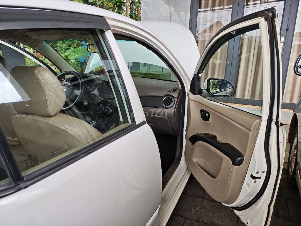 HUYNDAI I10 2013 1.1 MT MÁY ZIN - CHÍNH CHỦ KÝ BÁN. Mua bán Ô tô tại Huyện Lộc Ninh Bình Phước được đăng bởi Mỹ Tiên hình 6