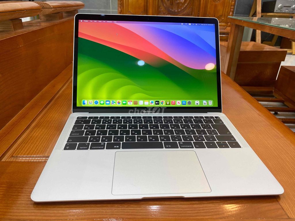 Apple MacBook Air 2018 i5 13.3 inch 16GB/500GB Bạc. Mua bán Laptop tại Huyện Châu Đức Bà Rịa - Vũng Tàu được đăng bởi Út Thanh hình 1