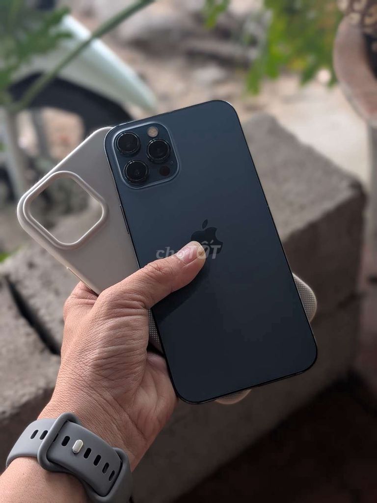 iPhone 12 Pro Max 128GB Xám. Mua bán Điện thoại tại Thành phố Châu Đốc An Giang được đăng bởi Bơ Store Điện thoại xách tay Châu Đốc  AG hình 1