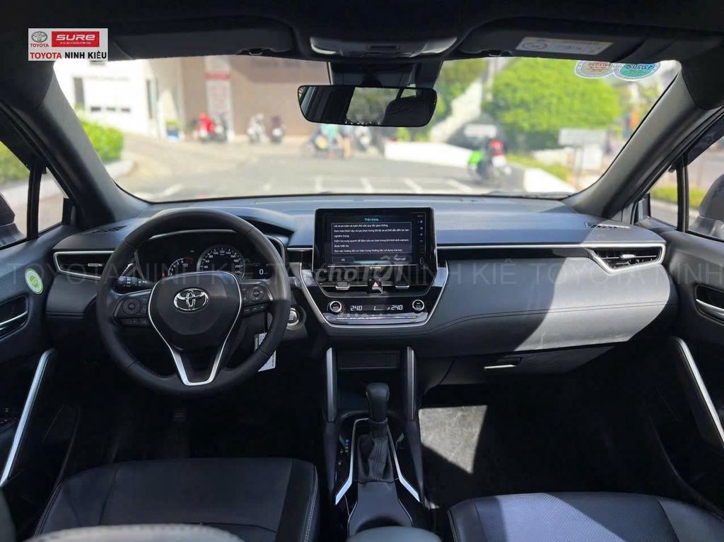 Toyota Cross 1.8V 2021 màu xám, 54.000 km. Mua bán Ô tô tại Quận Ninh Kiều Cần Thơ được đăng bởi Phúc Toyota Ninh Kiều hình 8