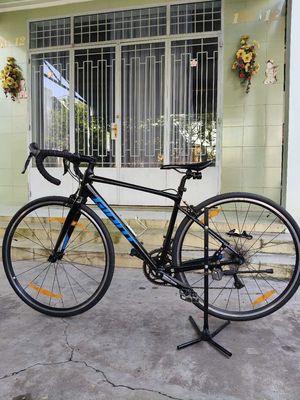 Xe đạp đua Giant Conten. Mua bán Xe đạp tại Quận Ninh Kiều Cần Thơ được đăng bởi nguyen thong hình 1