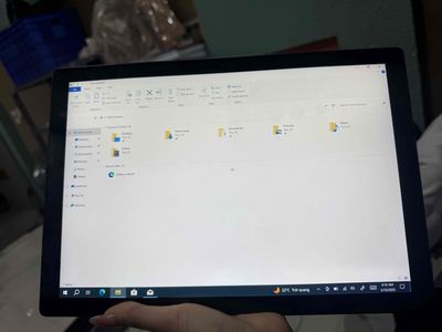 surface pro7. Mua bán Laptop tại Quận Nam Từ Liêm Hà Nội được đăng bởi Đoàn Thu Hiền