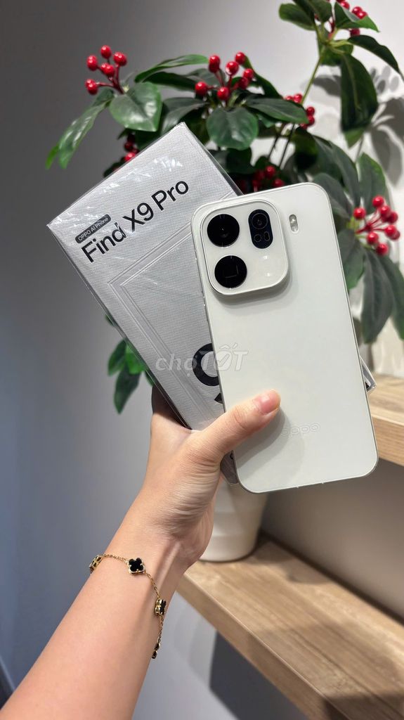 Oppo Find X9 Pro Trắng 16.512Gb Xách tay. Mua bán Điện thoại tại Quận Tân Bình Tp Hồ Chí Minh được đăng bởi Đỗ đình cư hình 1