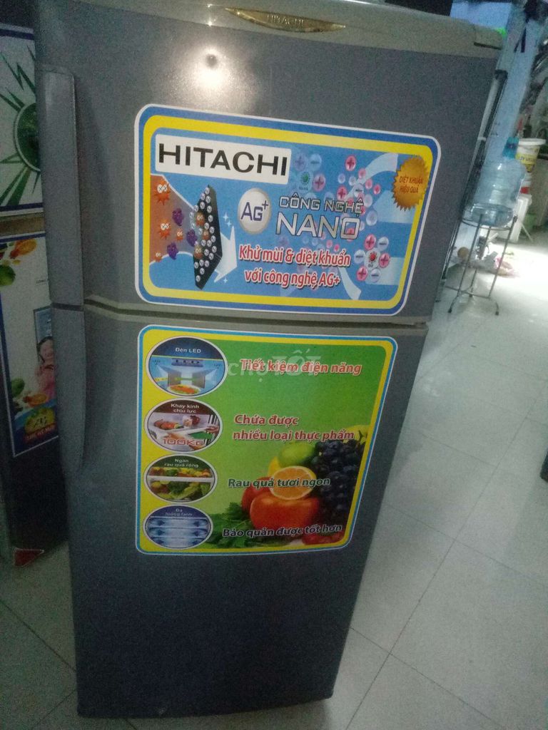 0862681504 - Tủ lạnh Hitachi 160L ko đóng tuyết
