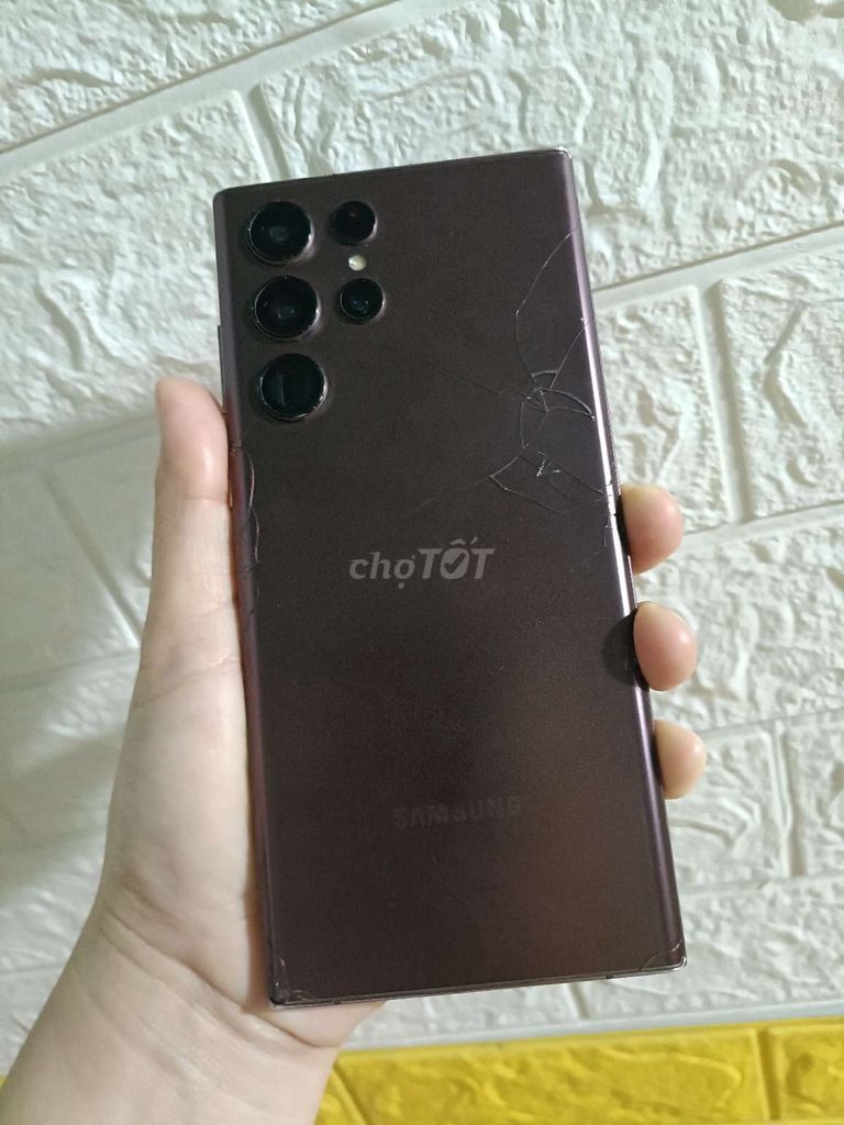 Samsung S22 Ultra 128GB Đen Mỹ. Mua bán Điện thoại tại Thành phố Buôn Ma Thuột Đắk Lắk được đăng bởi Cẩm Nhung hình 1