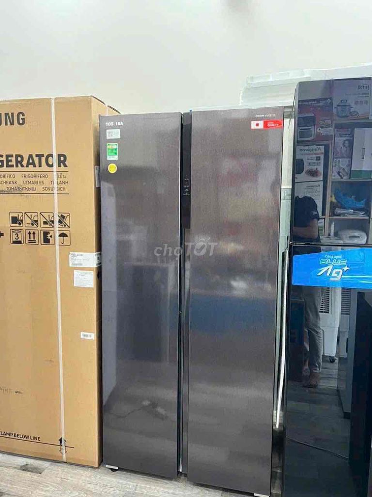 Tủ lạnh Toshiba Inverter 460 lít Side By Side