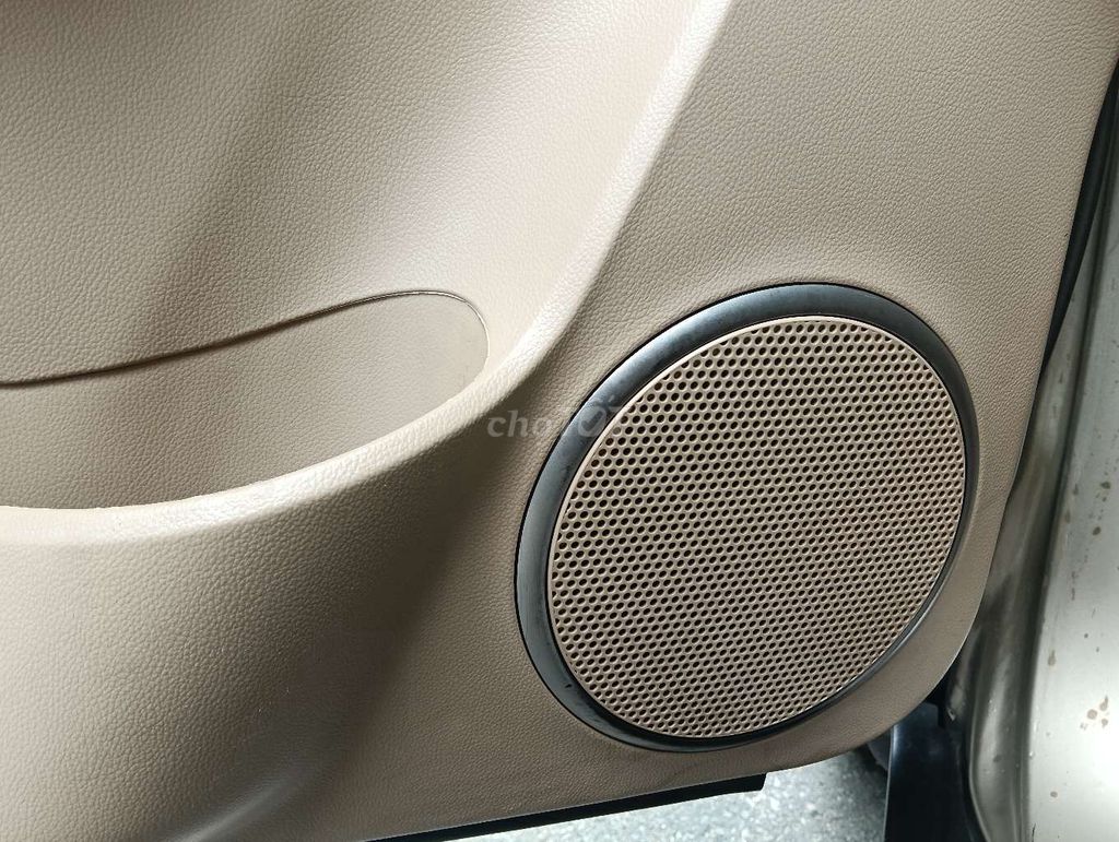 Chevrolet Captiva Vàng cát 7 chỗ. Mua bán Ô tô tại Thành phố Dĩ An Bình Dương được đăng bởi Trieu Nguyen hình 14