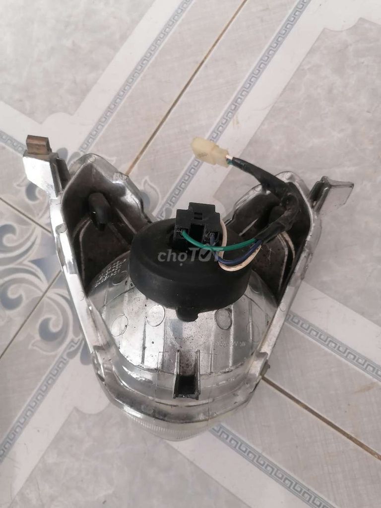 Lốp xe SH và chóa đèn ex. Mua bán Phụ tùng xe tại Huyện Thới Lai Cần Thơ được đăng bởi Hữu Vinh hình 7