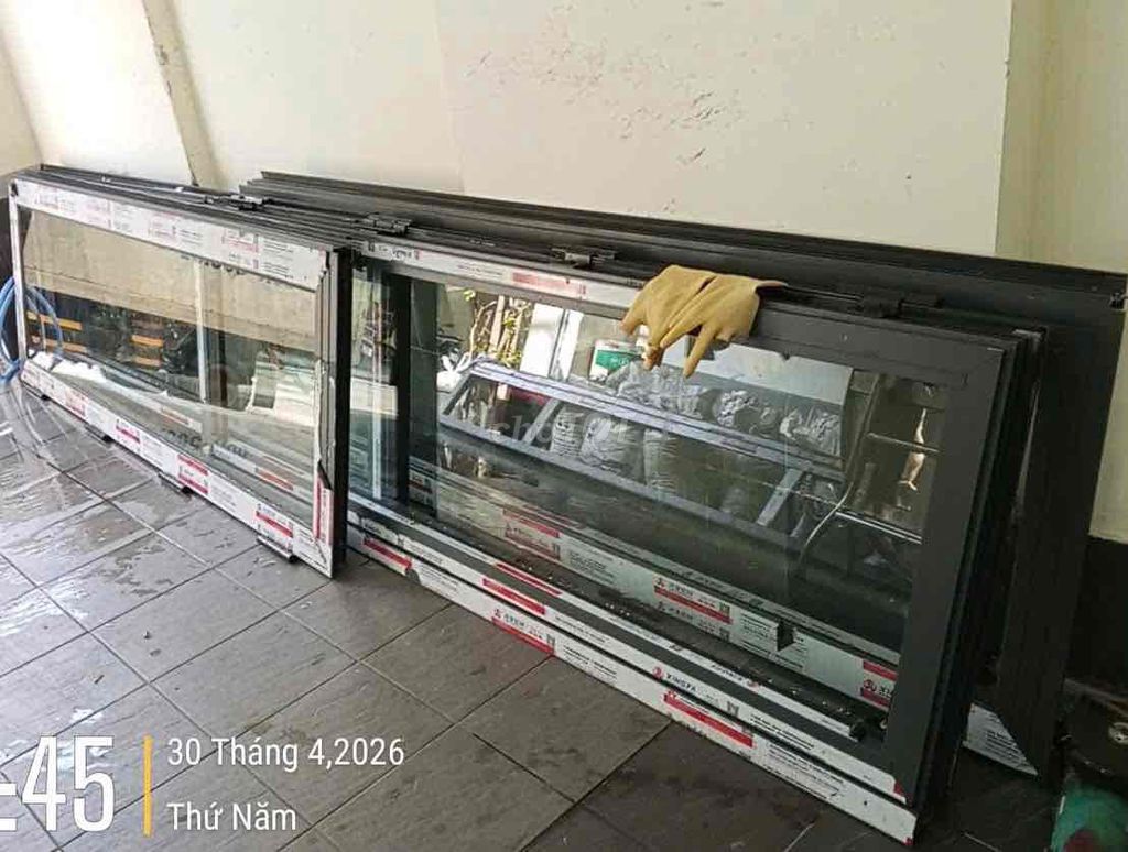 Cửa nhôm Xingfa Quảng Đông 4 cánh. Mua bán Nội thất, đồ gia dụng khác tại Quận Phú Nhuận Tp Hồ Chí Minh được đăng bởi BẤT ĐỘNG SẢN VIỆT NAM hình 1