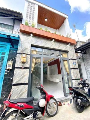 Nhà đẹp SHR 4m x 12m. Đúc 1 lầu Hẻm 4m Đường Hiệp Thành 13. Mua bán nhà ở tại Quận 12 Tp Hồ Chí Minh được đăng bởi Hoàng Phong Land