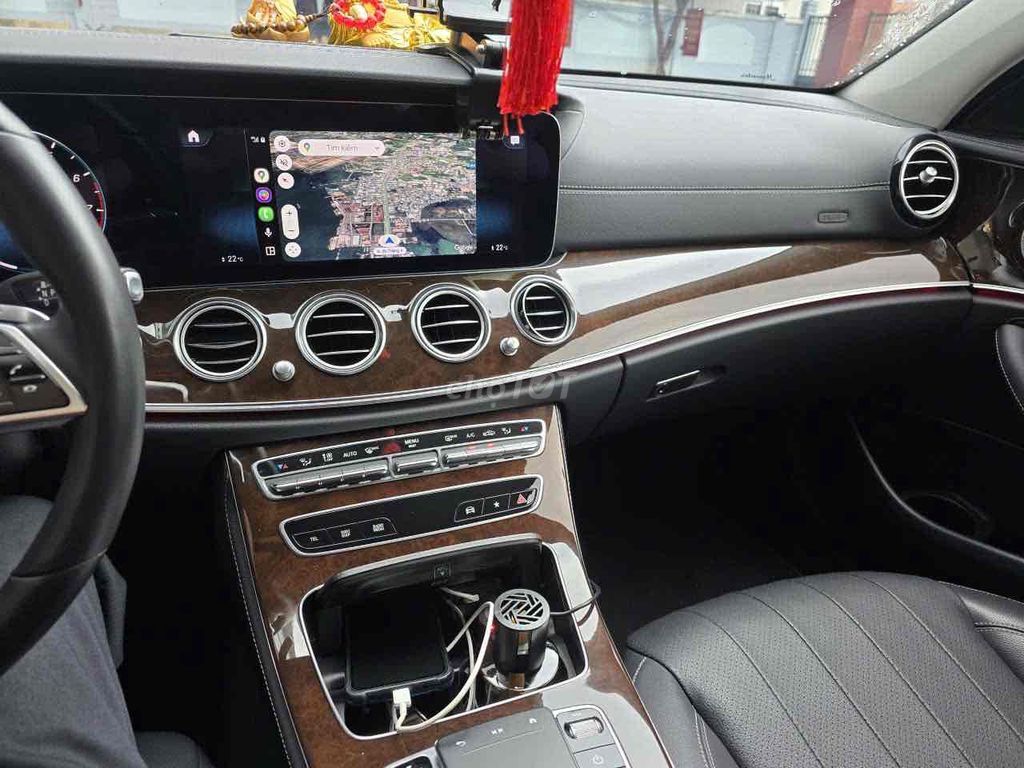 Mercedes Benz E Class 2022 E200 Exclusive - 26V. Mua bán Ô tô tại Thành phố Thủ Đức Tp Hồ Chí Minh được đăng bởi Nguyễn Dương hình 3