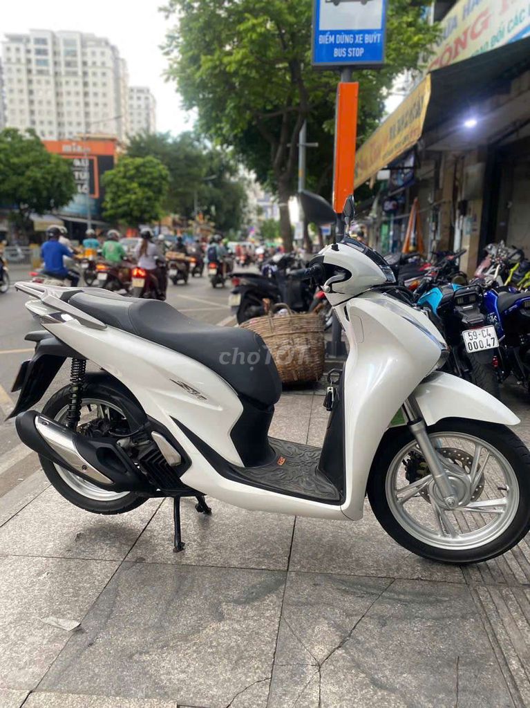 Honda SH 125 2021 mới 90% bstp chính chủ
