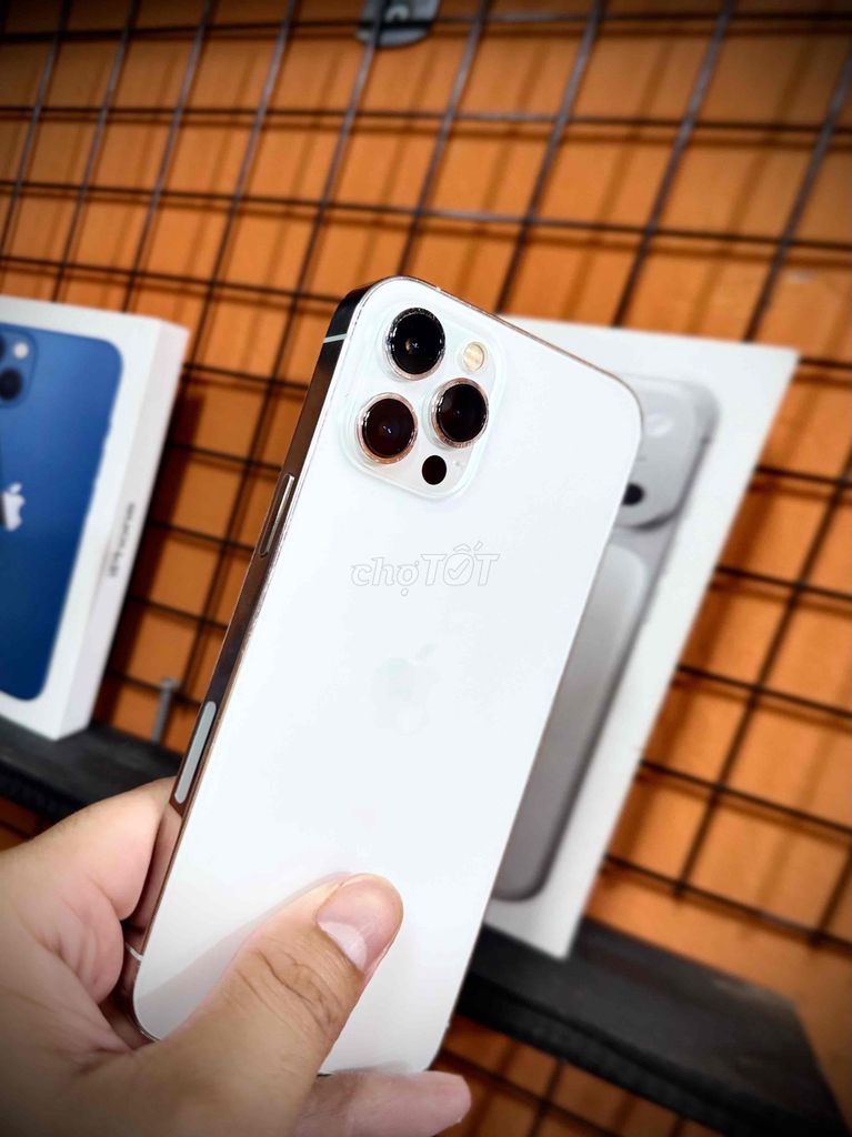 🍎iPhone 12 Pro Max 128GB Bạc silver zin keng. Mua bán Điện thoại tại Quận Ninh Kiều Cần Thơ được đăng bởi  HVM STORE  hình 1
