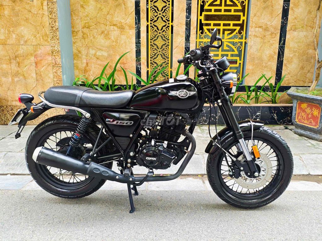 GPX LEGEND 150FI 2023 đẹp lướt 7055km  pkl motor. Mua bán Xe máy tại Quận Cầu Giấy Hà Nội được đăng bởi Tong motor xe may hình 2