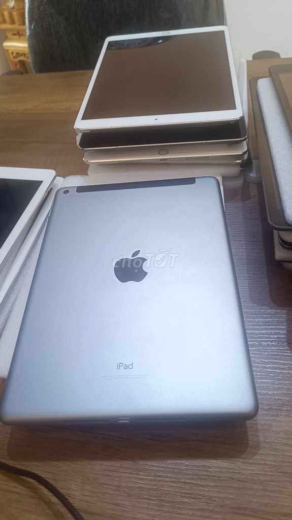 Ipad Gen 7 32G 4G máy đẹp, pin từ 95%,BH 3 tháng