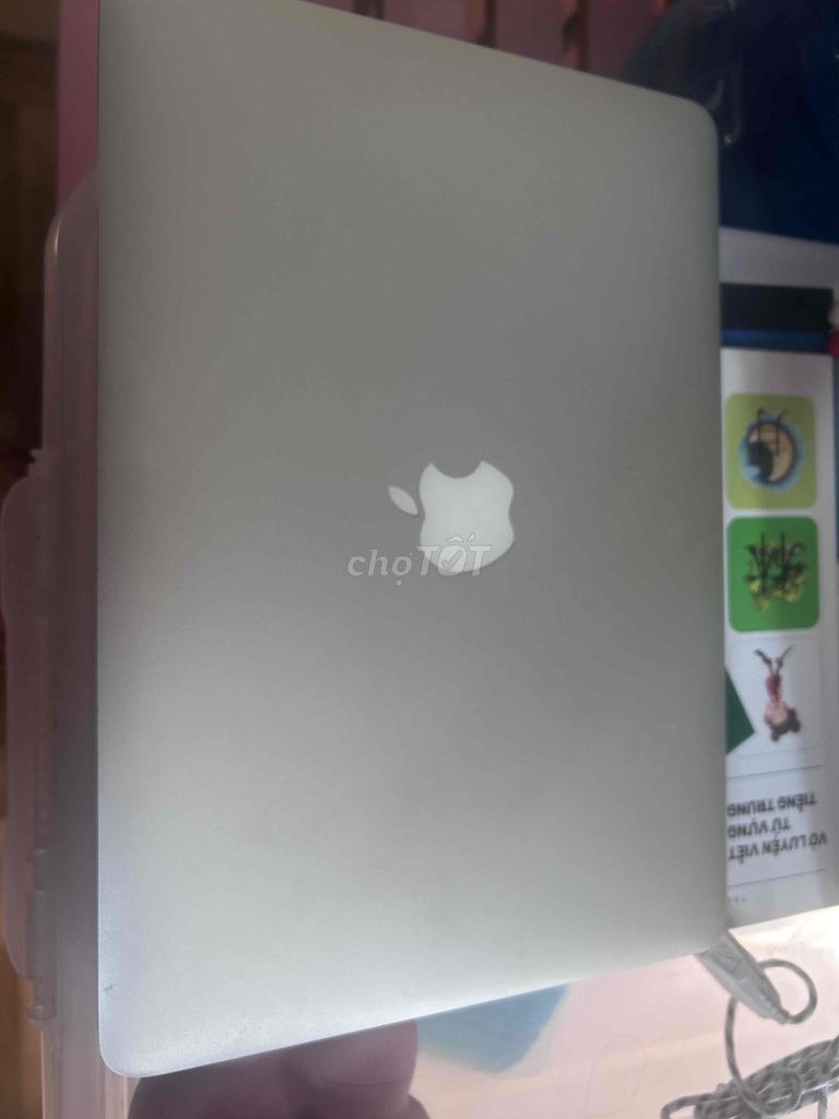 Apple MacBook Air 2017 128GB Bạc. Mua bán Laptop tại Quận 7 Tp Hồ Chí Minh được đăng bởi Vân Anh hình 1