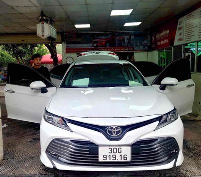 Toyota Camry 2021 2.0G - 83000 km. Mua bán Ô tô tại Quận Hà Đông Hà Nội được đăng bởi Nguyễn Đắc Hạnh