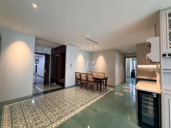 Апартаменты в Iris Garden My Dinh, 135 кв.м, с мебелью