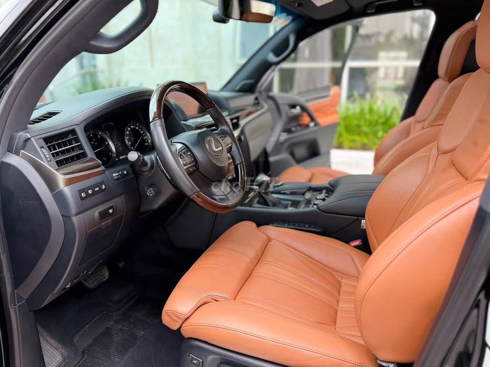 Bán Lexus LX570 MBS 4 chỗ, sản xuất 2016 cực mới.. Mua bán Ô tô tại Quận Bắc Từ Liêm Hà Nội được đăng bởi Mr Hợi  hình 6