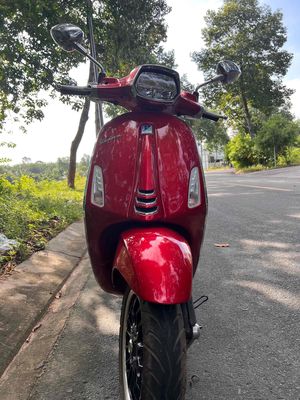 Piaggio Vespa Sprint 2022 Đỏ 16.000 km. Mua bán Xe máy tại Huyện Dầu Tiếng Bình Dương được đăng bởi Rose