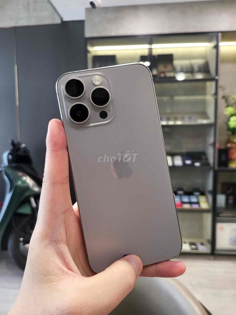 Apple iPhone 15 Pro Max 256GB Titan tự nhiên LL/A. Mua bán Điện thoại tại Quận 8 Tp Hồ Chí Minh được đăng bởi CA REM BÁN TÁO hình 1