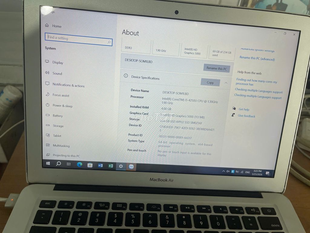 Apple MacBook Air i5 4GB/250GB Bạc. Mua bán Laptop tại Thành phố Dĩ An Bình Dương được đăng bởi Nhat Vie hình 1
