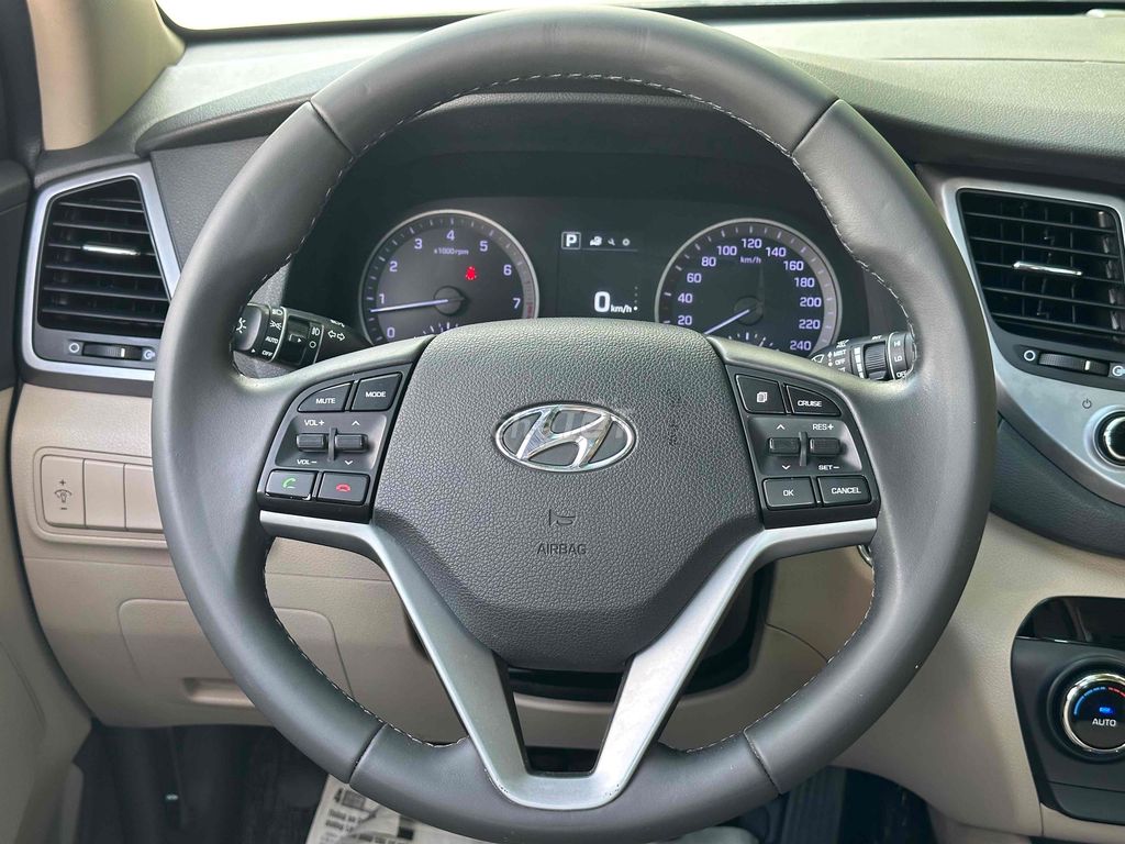 Hyundai Tucson Sx 2019 1.6Tubo Đỏ - 74000Km. Mua bán Ô tô tại Quận Cầu Giấy Hà Nội được đăng bởi Vũ Kiên hình 7