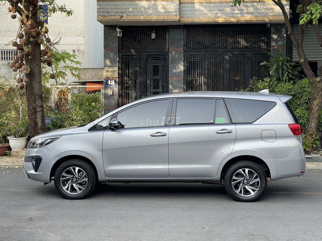 Cần bán Innova 2020 số sàn form mới zin đẹp. Mua bán Ô tô tại Quận 12 Tp Hồ Chí Minh được đăng bởi Quang hình 2