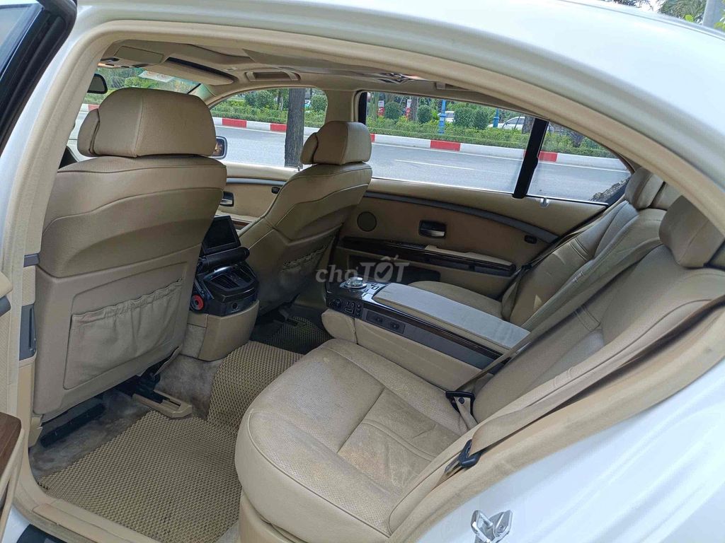 BMW 7 Series 2004 745i - 170000 km. Mua bán Ô tô tại Quận Tây Hồ Hà Nội được đăng bởi thuc tran hình 8
