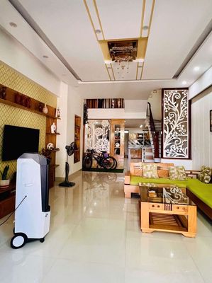 Аренда · 3 комн. · 110 м² · Quận Liên Chiểu, ул. gần hoàng văn thái