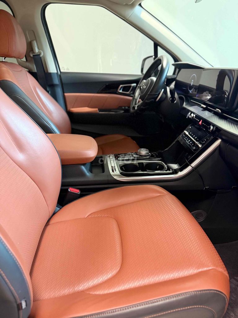 Kia Carnival 2023 Signature 2.2D - 42000 km. Mua bán Ô tô tại Quận 8 Tp Hồ Chí Minh được đăng bởi Đăng Xe Lướt hình 7