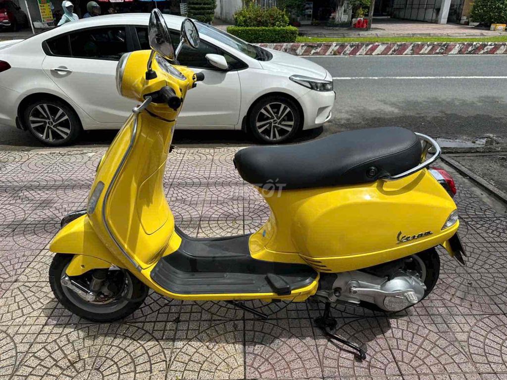 Piaggio Vespa LX 2010 zin đep vĩnh long. Mua bán Xe máy tại Thành phố Vĩnh Long Vĩnh Long được đăng bởi xe máy Tùng Beo hình 3