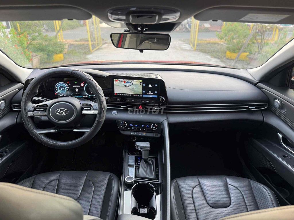 Hyundai Elantra 2023 1.6 AT Đặc Biệt 9500km. Mua bán Ô tô tại Quận Cái Răng Cần Thơ được đăng bởi Nguyễn Vĩnh Nguyên Khôi hình 10