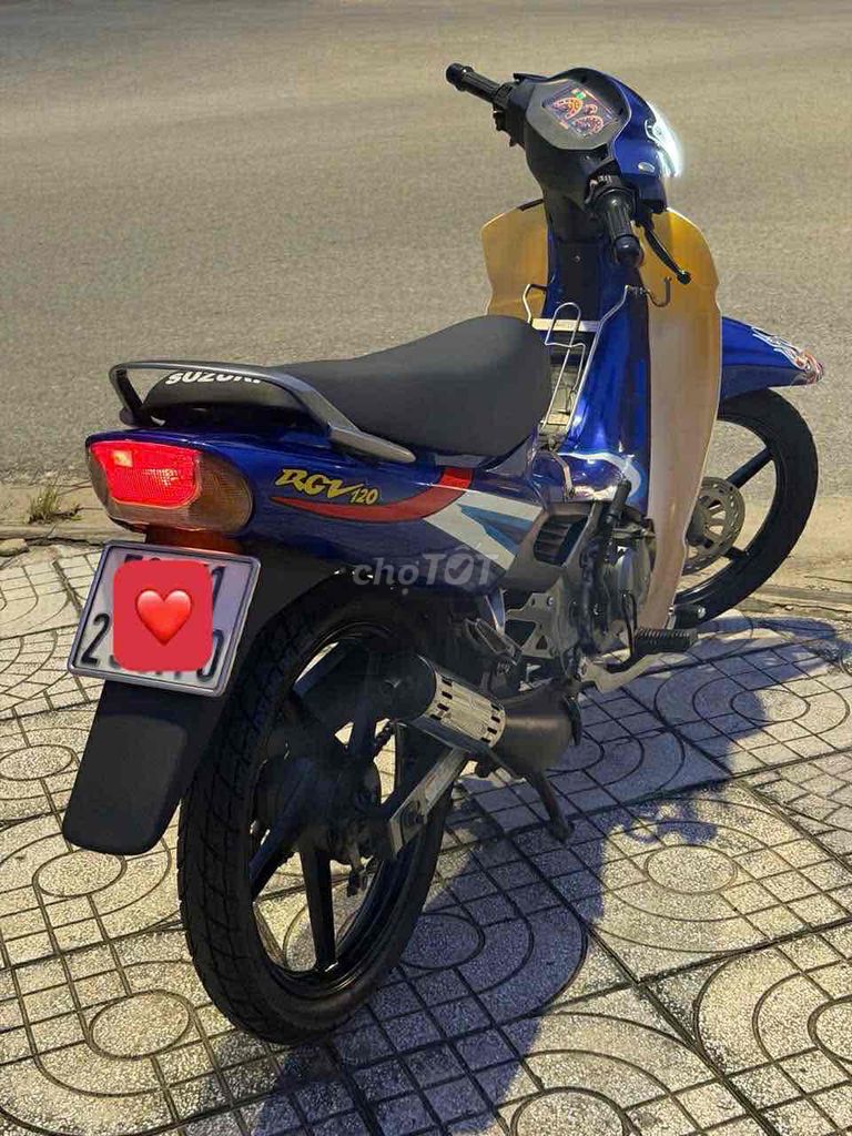 Suzuki Xipo RGV 120 2002 Xanh Trắng Full loại zin. Mua bán Xe máy tại Quận 6 Tp Hồ Chí Minh được đăng bởi Hien hình 15