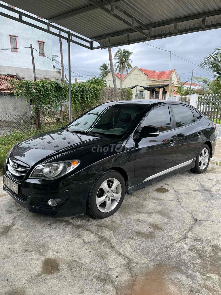 Bán xe ô tô Hyundai Avante 2015 số tự động màu đen. Mua bán Ô tô tại Thành phố Nha Trang Khánh Hòa được đăng bởi Thái Văn Nhật hình 6