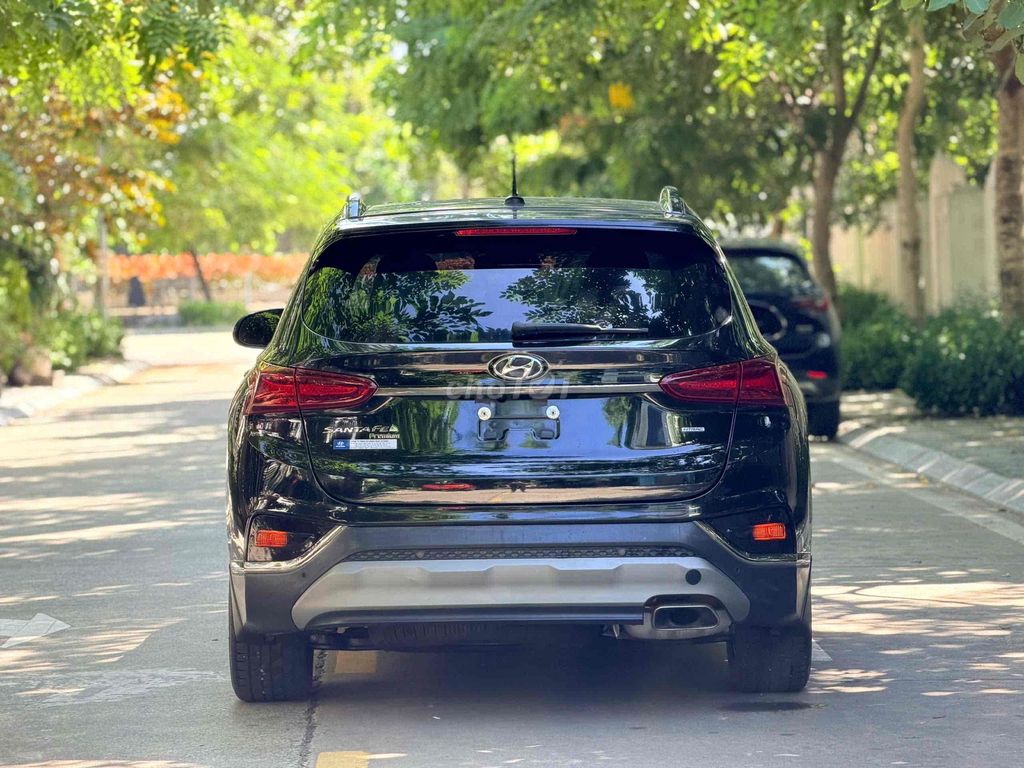 Hyundai SantaFe 2.4L премиум-производства 2020 г.