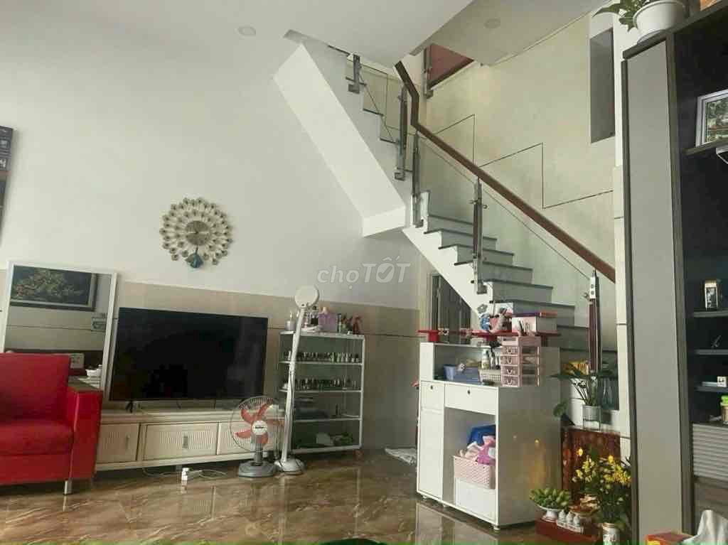 MT Đỗ Nhuận, 57m2, ngang 5m, xe tải thông, 3p qua Aeon, chỉ 4.8 tỷ