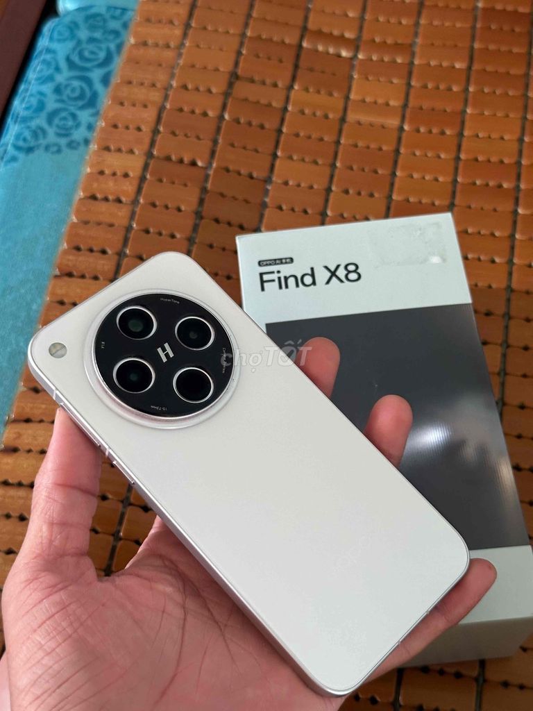 Oppo Find X8 12GB/256GB Trắng fullboxx cần bán. Mua bán Điện thoại tại Thành phố Thủ Dầu Một Bình Dương được đăng bởi Hoàng hải hình 1