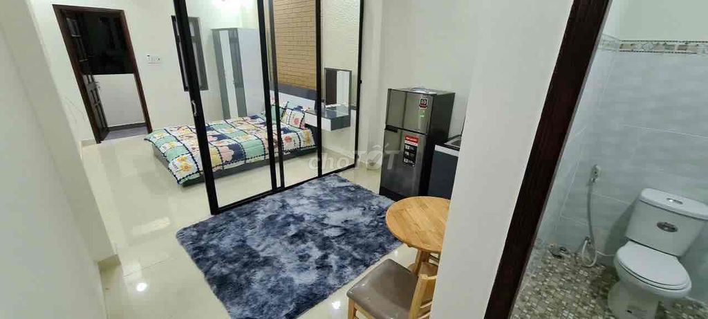 Cho thuê căn 1PN tách bếp ban công siêu thoáng Lê Hồng Phong Quận 10