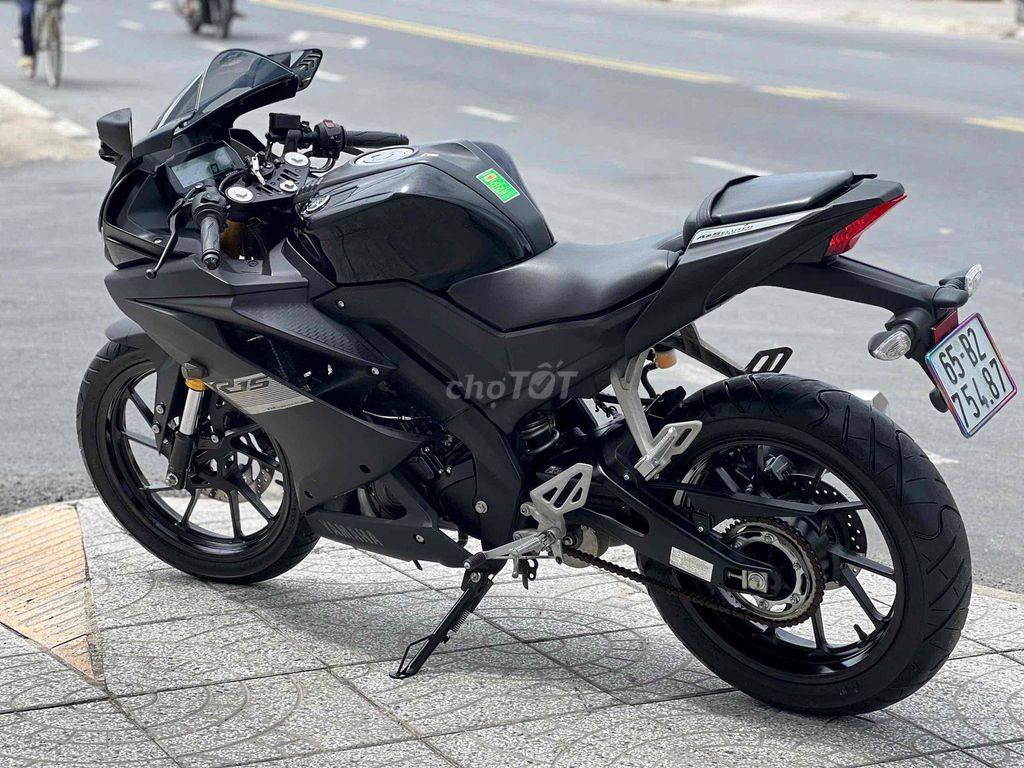 Yamaha R15 v3 2021,xe cực đẹp lướt 9000km,zin êm. Mua bán Xe máy tại Quận Ninh Kiều Cần Thơ được đăng bởi Cửa Hàng Xe máy Tân Lập Hưng hình 5
