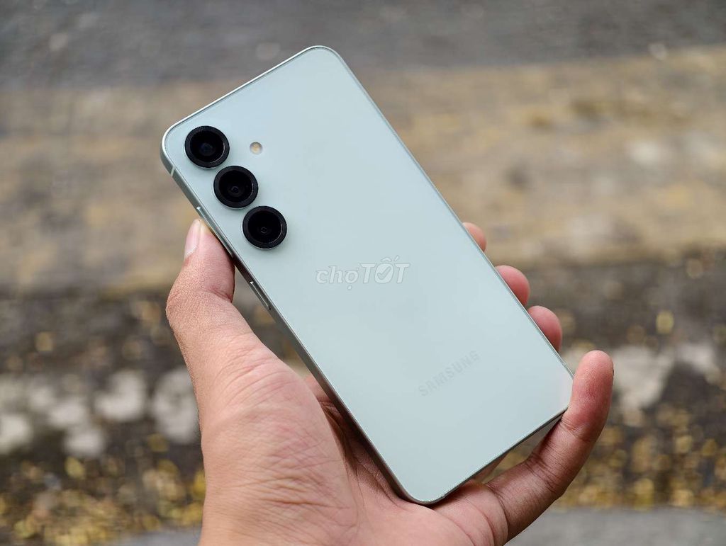 Samsung Galaxy S25 256GB Zin Đẹp. Mua bán Điện thoại tại Quận 4 Tp Hồ Chí Minh được đăng bởi Thanh Phong Mobile hình 1